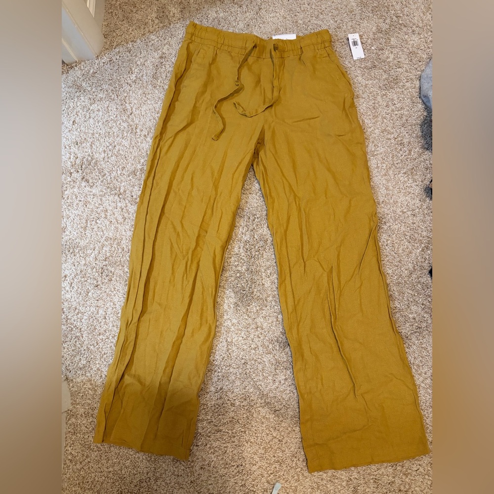 Old Navy Women's Yellow Drawstring Pants